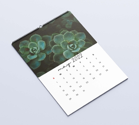 Calendario da tavolo con laminazione opaca Stampa calendari da parete mensili da 600-1000 gsm